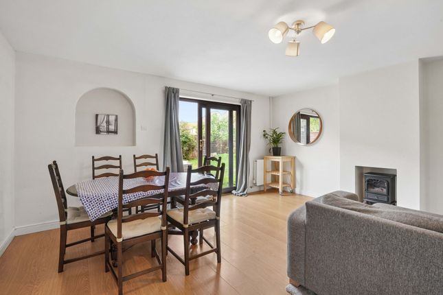18 Herald Way, Bicester photo 4