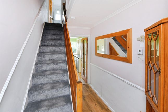 45, Broad Walk, Saltash photo 4