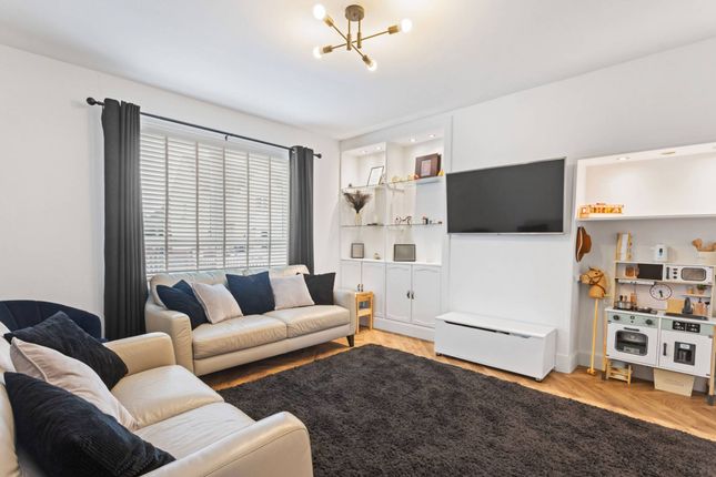 Paradykes Avenue, Loanhead photo 4