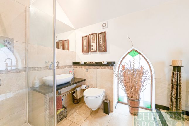 En-Suite 1