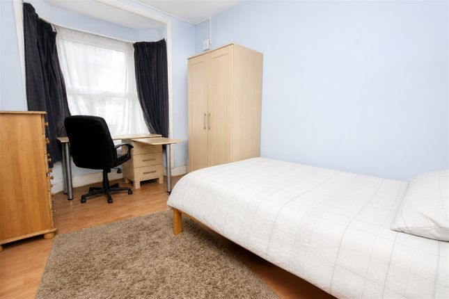 TIVERTON ROAD, BIRMINGHAM photo 4