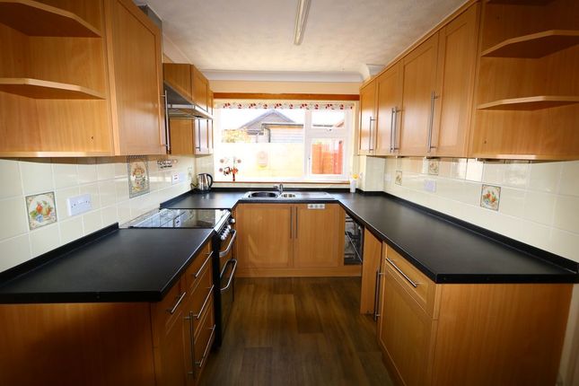 4, Neptune Road, Tywyn photo 4