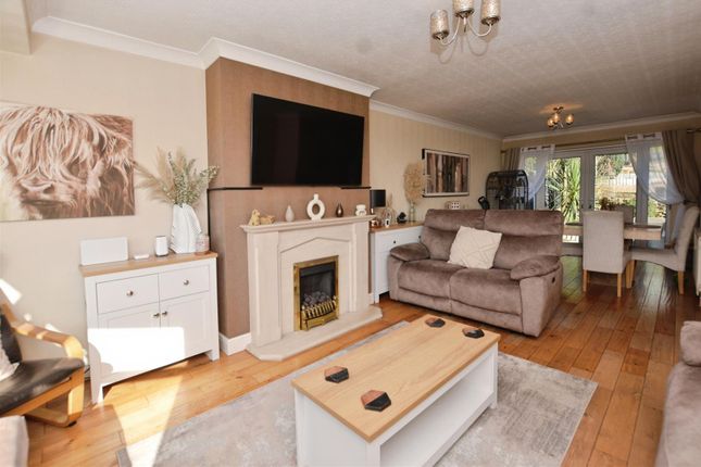 80, Low Leys Road, Scunthorpe photo 3