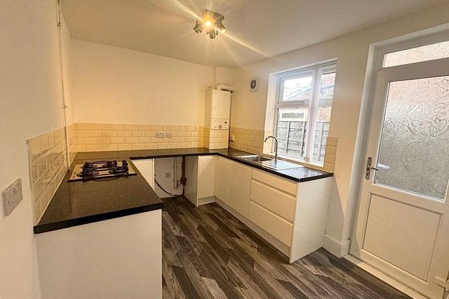 14, Norwood Avenue, Manchester photo 3