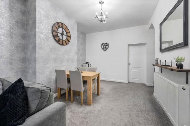 8, Helena Road, St. Helens photo 4