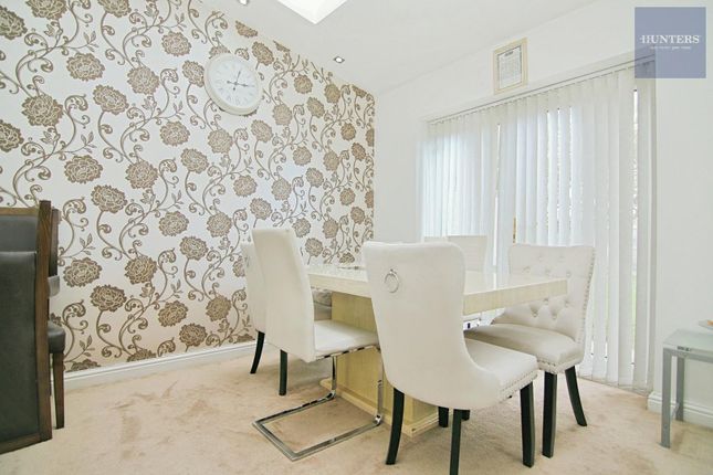 14, Ederoyd Crescent, Pudsey photo 4