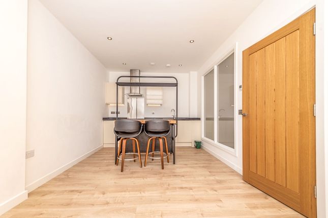 Flat 15, Normandy House, Wolsey Road, Hemel Hempstead photo 2