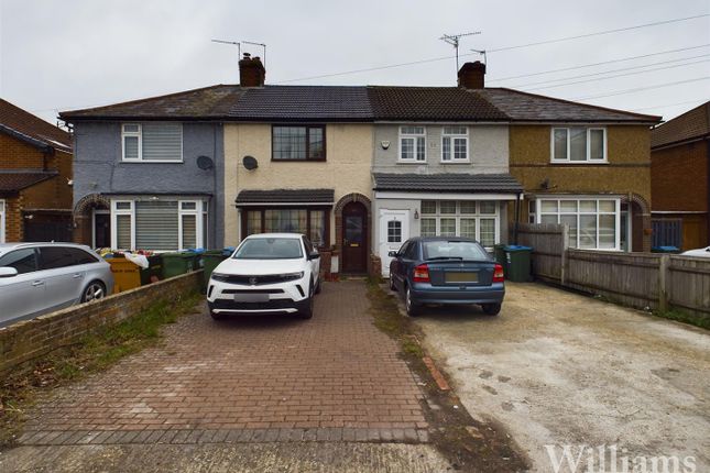 Terraced house for sale in Bicester Road, Aylesbury