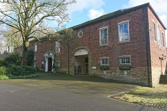 Leisure/hospitality to let in Mill Lane, Adlington