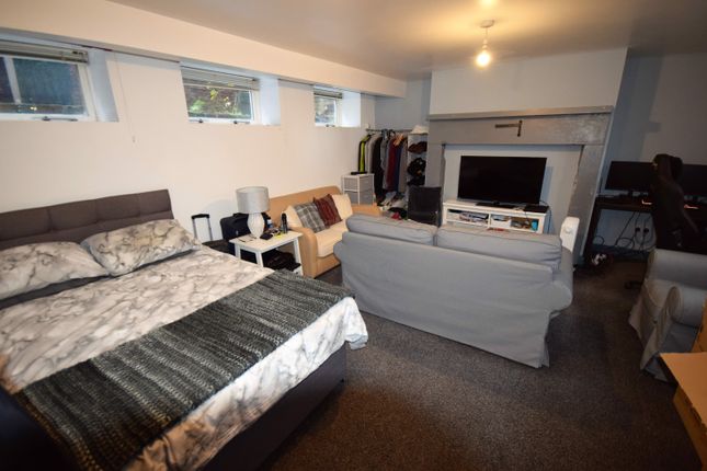Flat to rent in Chatsworth Square, Carlisle