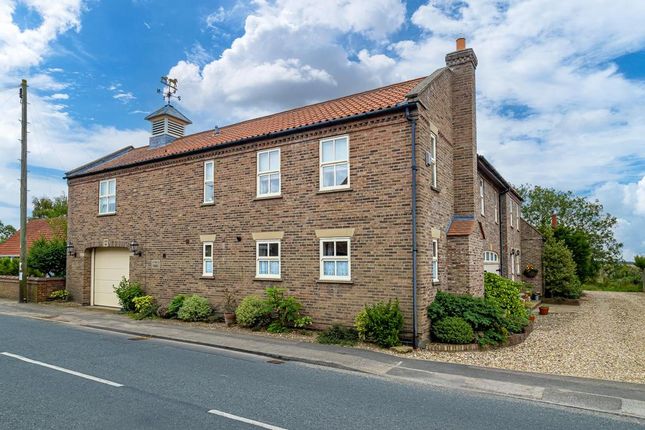 The Shires, 31, Main Street, Driffield photo 2