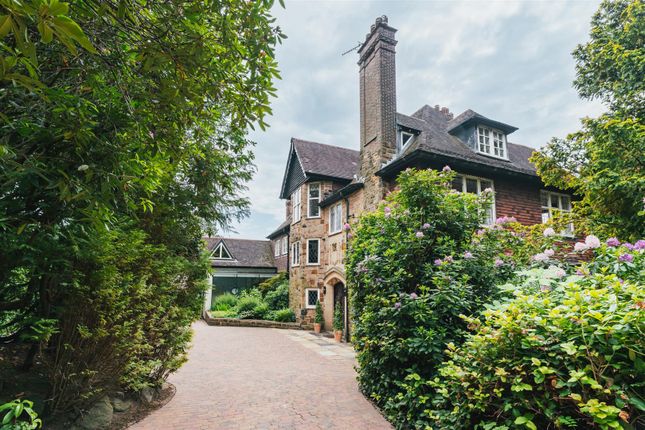 Exterior And Gardens