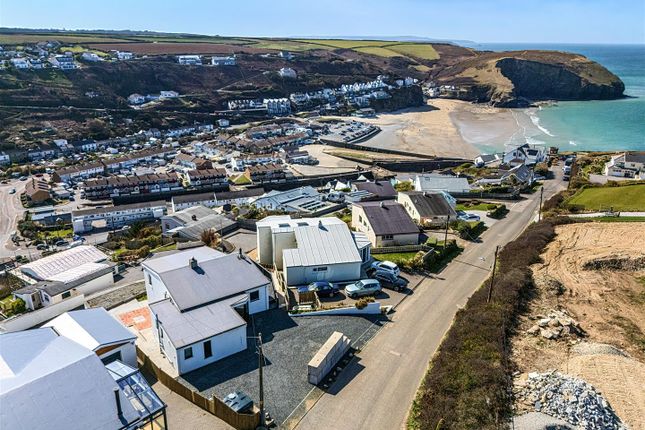 10, Lighthouse Hill, Redruth photo 2