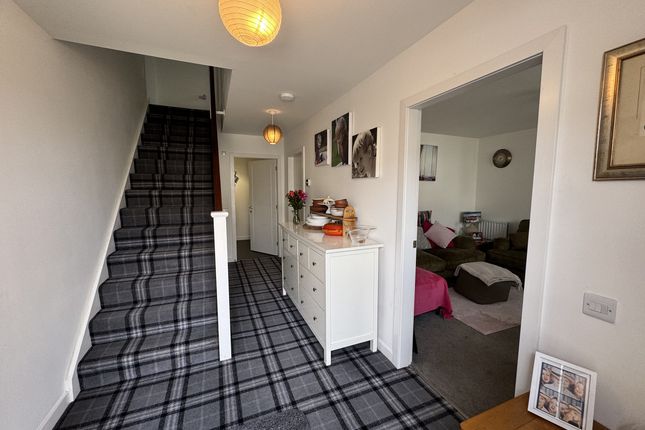 7, Dunbar Close, Elgin photo 3
