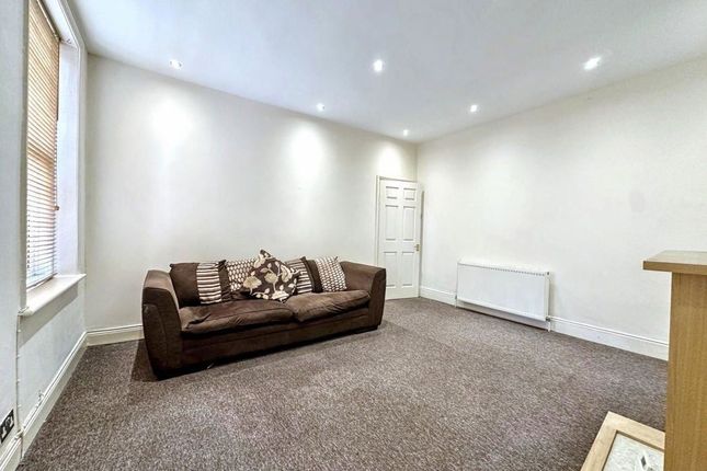 268, Wallsend photo 3