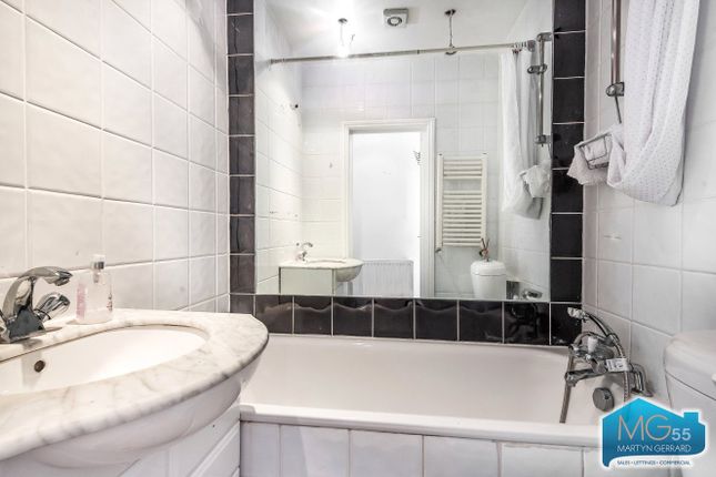 Flat 4, 195a, East End Road, London photo 4