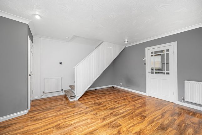 55, Greenloanings, Kirkcaldy photo 4