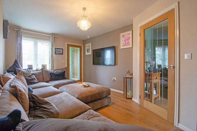 46 Redshank Drive, Scunthorpe photo 2