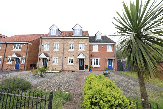 Town house for sale in Pools Brook Park, Kingswood, Hull
