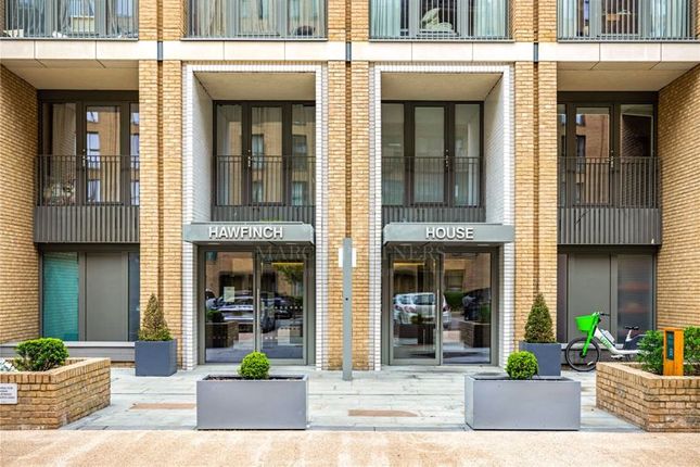 2-bed flat on Flat 8, Hawfinch House, Moorhen Drive, London, £469,950