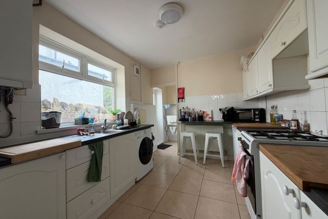 Cranbrook Street, Cardiff photo 2