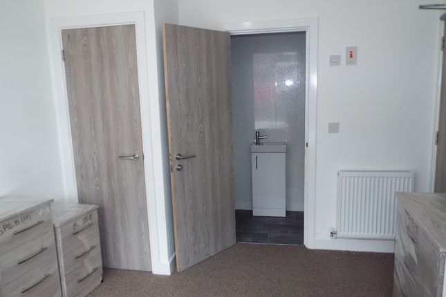 Terraced house to rent in Bournville Lane, Stirchley, Birmingham