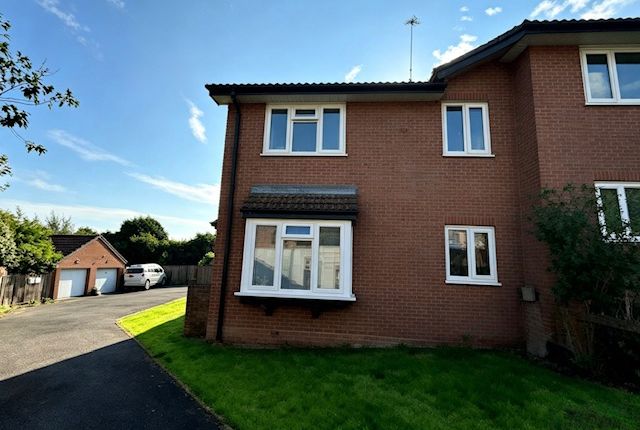 12, Barnett Way, Uckfield photo 2