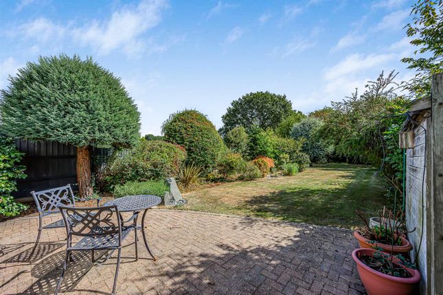 186, Forest Edge, Buckhurst Hill photo 4