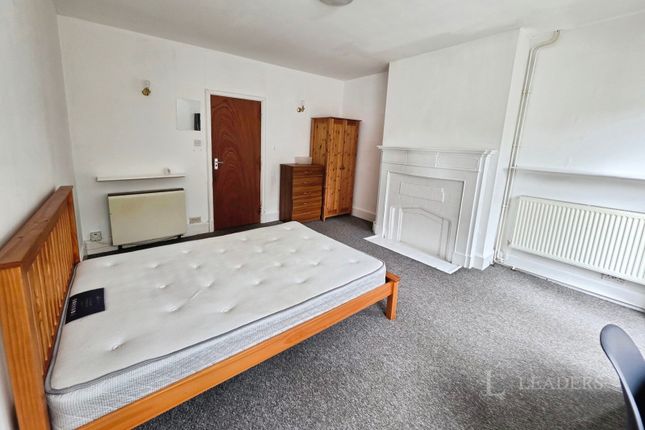 Room 1, 2, Grove Road, Leicestershire photo 2