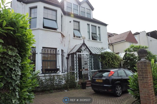 Flat, Sandford Road, Bromley photo 2