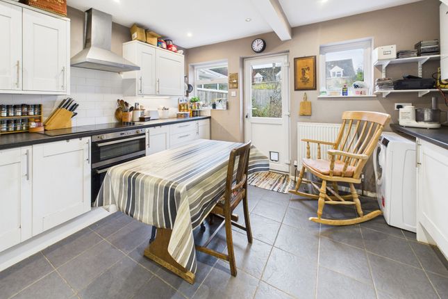 5 Fettiplace, Chipping Norton photo 3