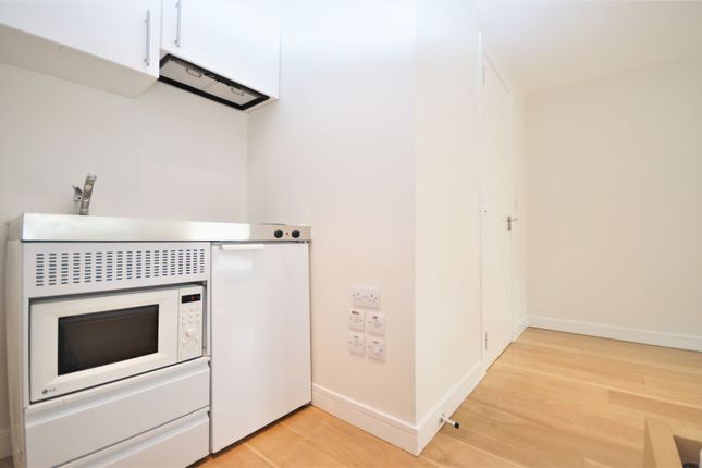 West Studio, 115 Noel Road, London photo 2