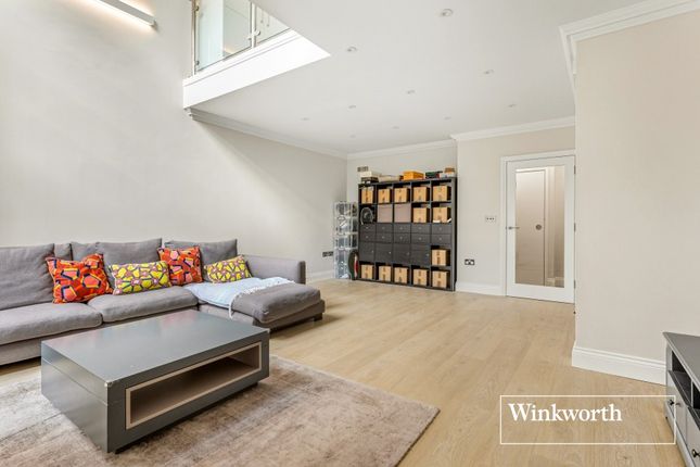 34, Monkton Street, London photo 2