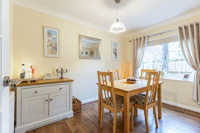 16 Walton Station Lane, Sandal, Wakefield photo 5