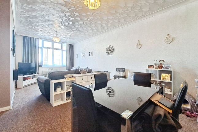 Flat 4, Northumberland Court,, Northumberland Avenue, Kent photo 2