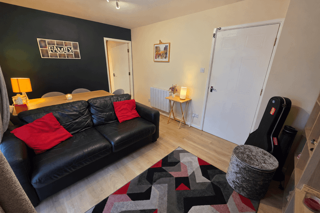 1d Blanchard Street, Manchester photo 2