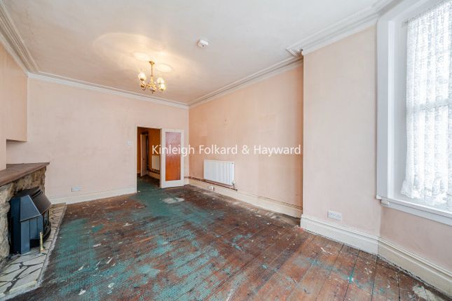 Ground Floor Flat, 6, Woodside Lane, London photo 3