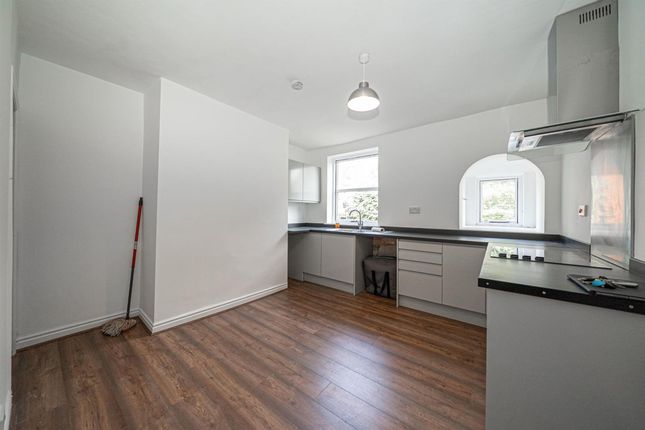 21 West Road, Congleton photo 4