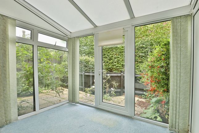 4, Goodrick Place, Swaffham photo 3