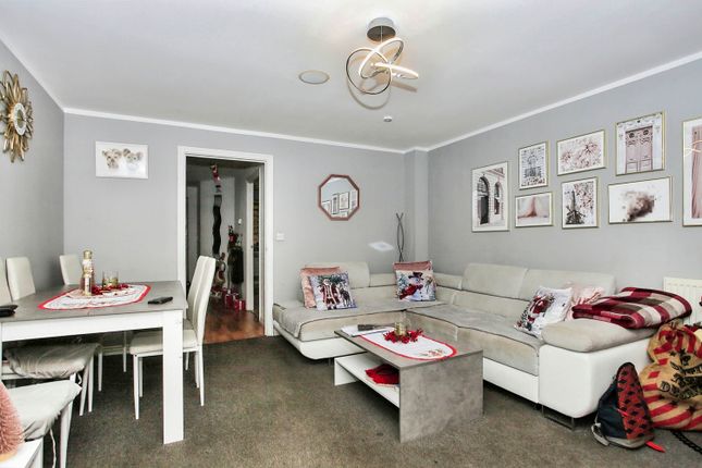 Town house for sale in West Lake Avenue, Hampton Vale, Peterborough