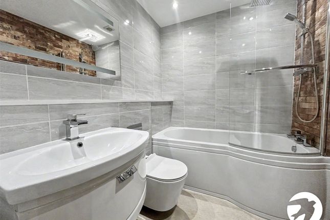 30, Cheldoc Rise, Chatham photo 3