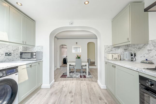 6 Wharfedale Place, Harrogate photo 2