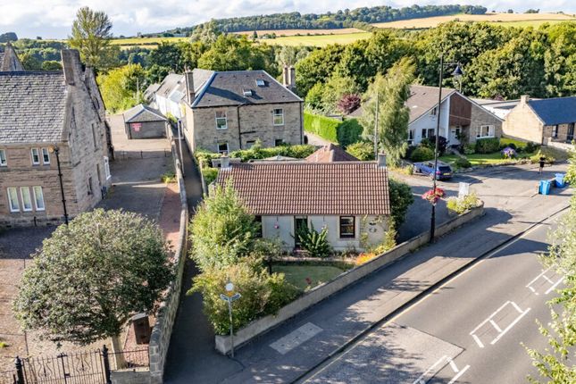 Thumbnail Detached bungalow for sale in St Michaels Cottage, Linlithgow