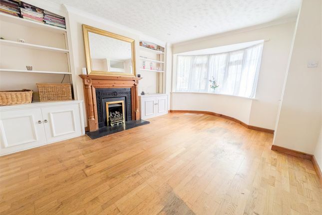 8, Birch Close, Uckfield photo 2