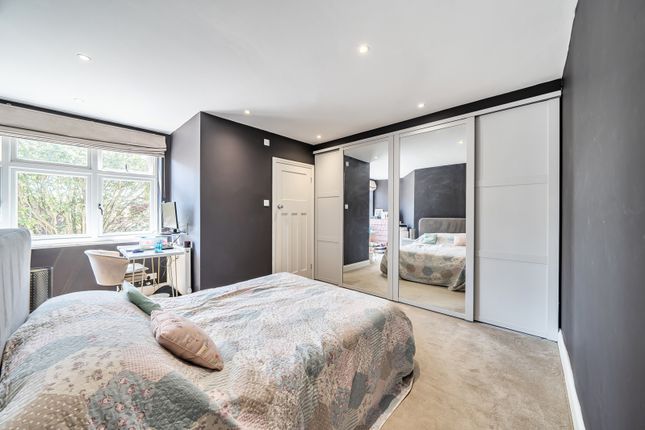 74, Hoylake Crescent, Uxbridge photo 4