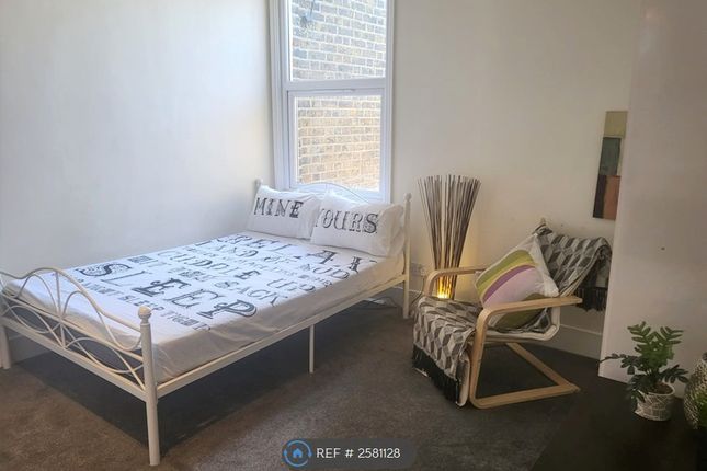 Fully Furnished Studio Flat