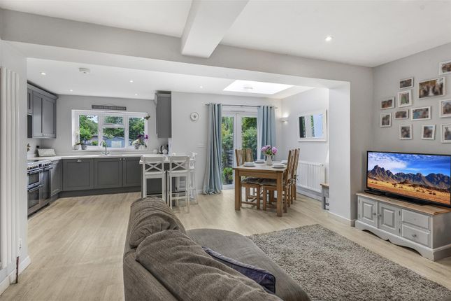 Loreley, Bannister Green, Felsted, Dunmow photo 4