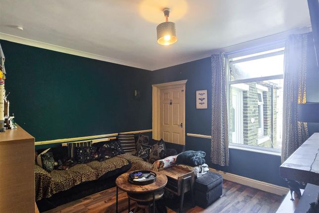 1, Edward Street, Brighouse photo 4