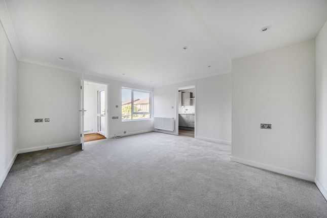 20, Day Court, Elmbridge Village photo 4
