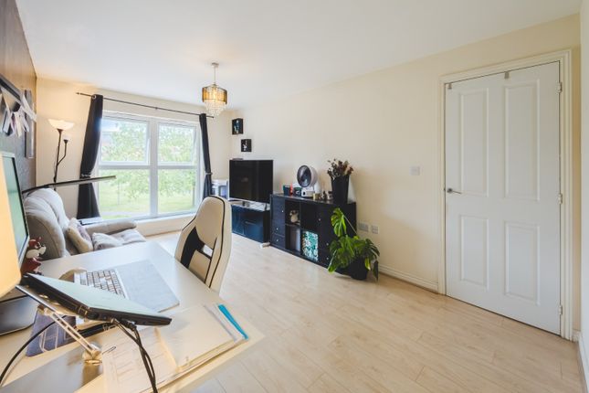 4 Pennyroyal House, 46 Celsus Grove, Wiltshire photo 4